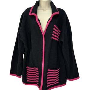 A Giannetti Womens Cardigan Sweater Black Pink Size 1X Wool Button Pockets